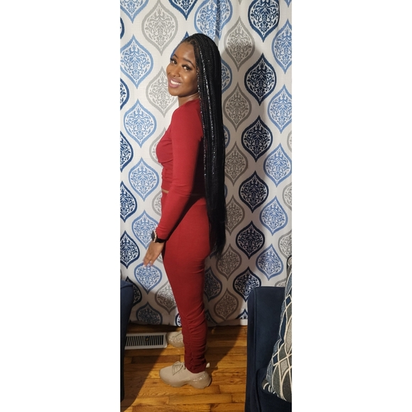 Burgundy Set - Picture 3 of 3